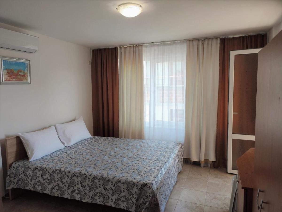 Veda Guest House Pomorie Exterior foto